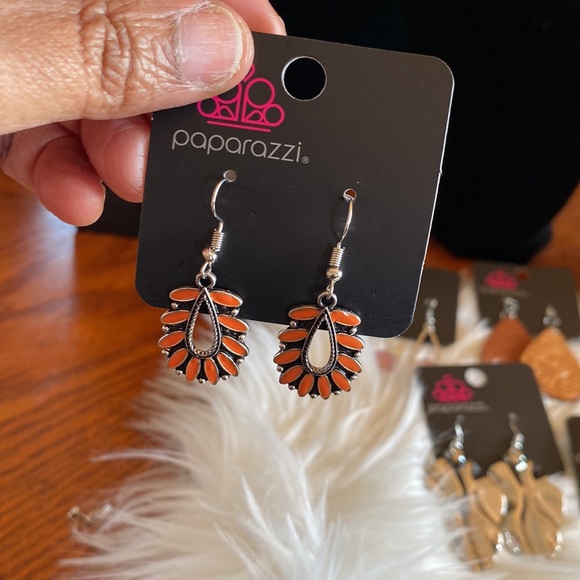 Everything must go sale - Picture 3 of 11